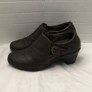 EASY STREET shoes